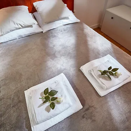 Trakt Krolewski Place For