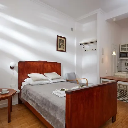 Trakt Krolewski Place For *