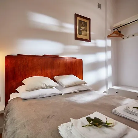 Trakt Krolewski Place For